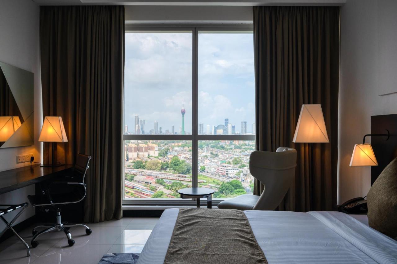 Orion City Hotel โคลอมโบ ภายนอก รูปภาพ
