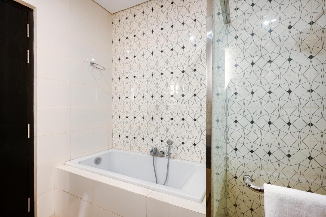 Orion City Hotel โคลอมโบ ภายนอก รูปภาพ