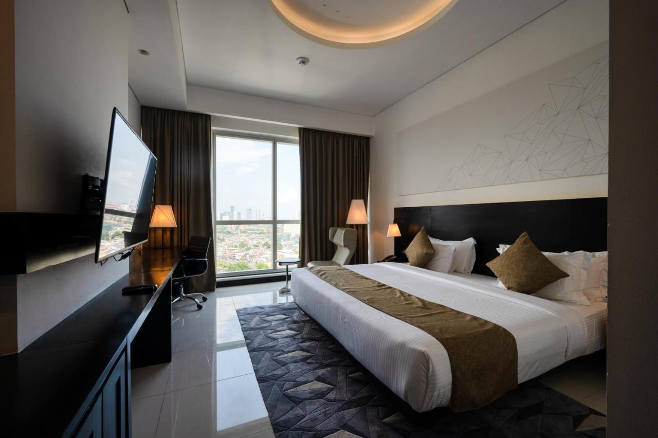 Orion City Hotel โคลอมโบ ภายนอก รูปภาพ